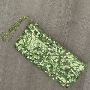 La Regale Green Sequin Wristlet Clutch